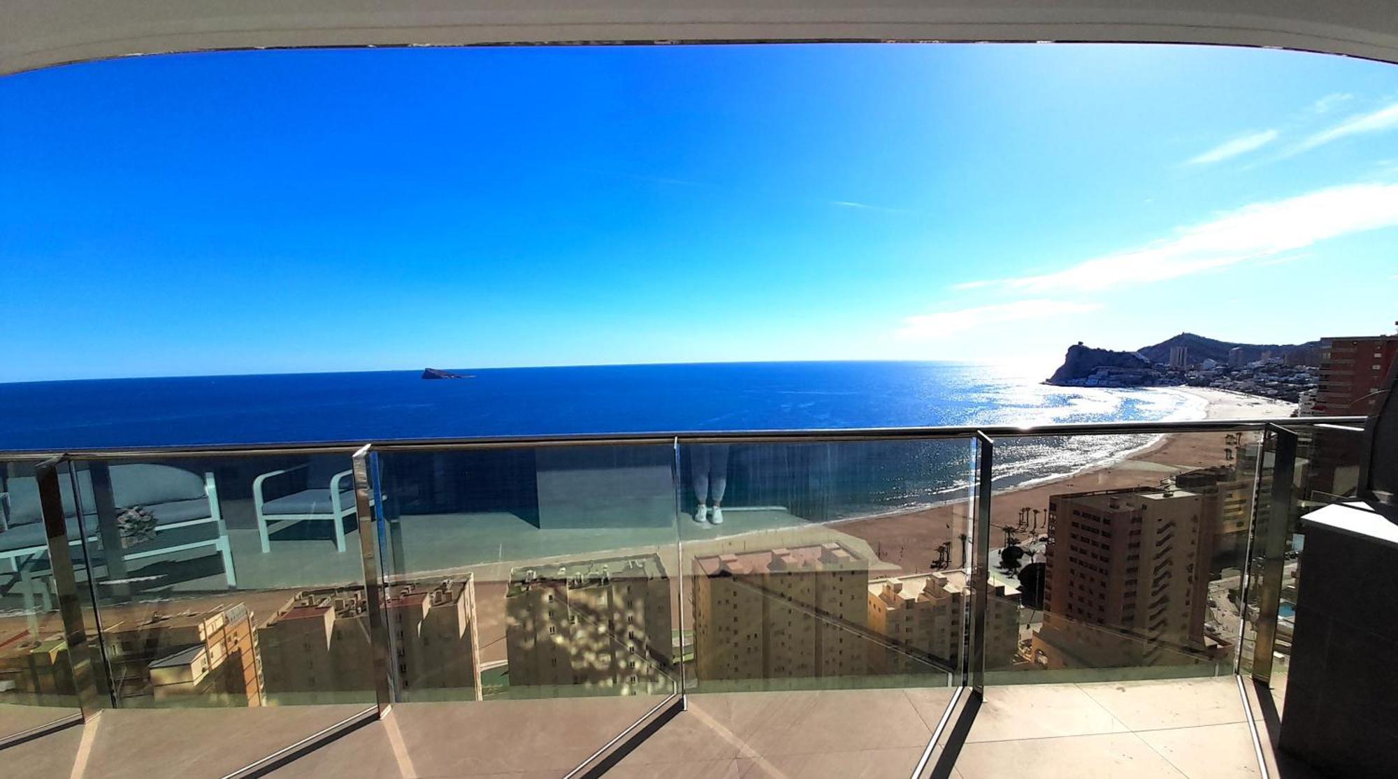 Sunset Cliffs Sea View Apartments 14 Floor Benidorm Luaran gambar