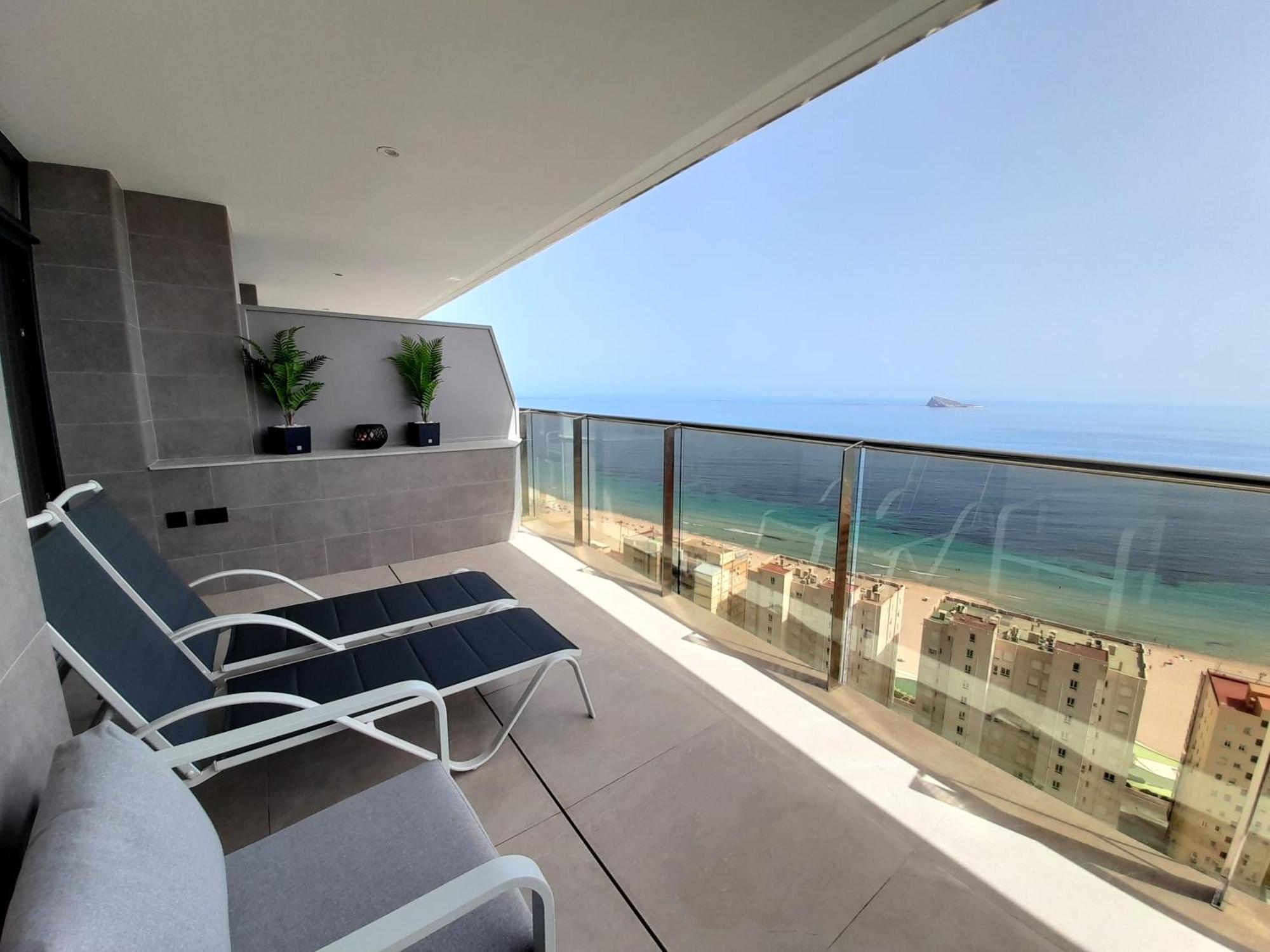 Sunset Cliffs Sea View Apartments 14 Floor Benidorm Luaran gambar