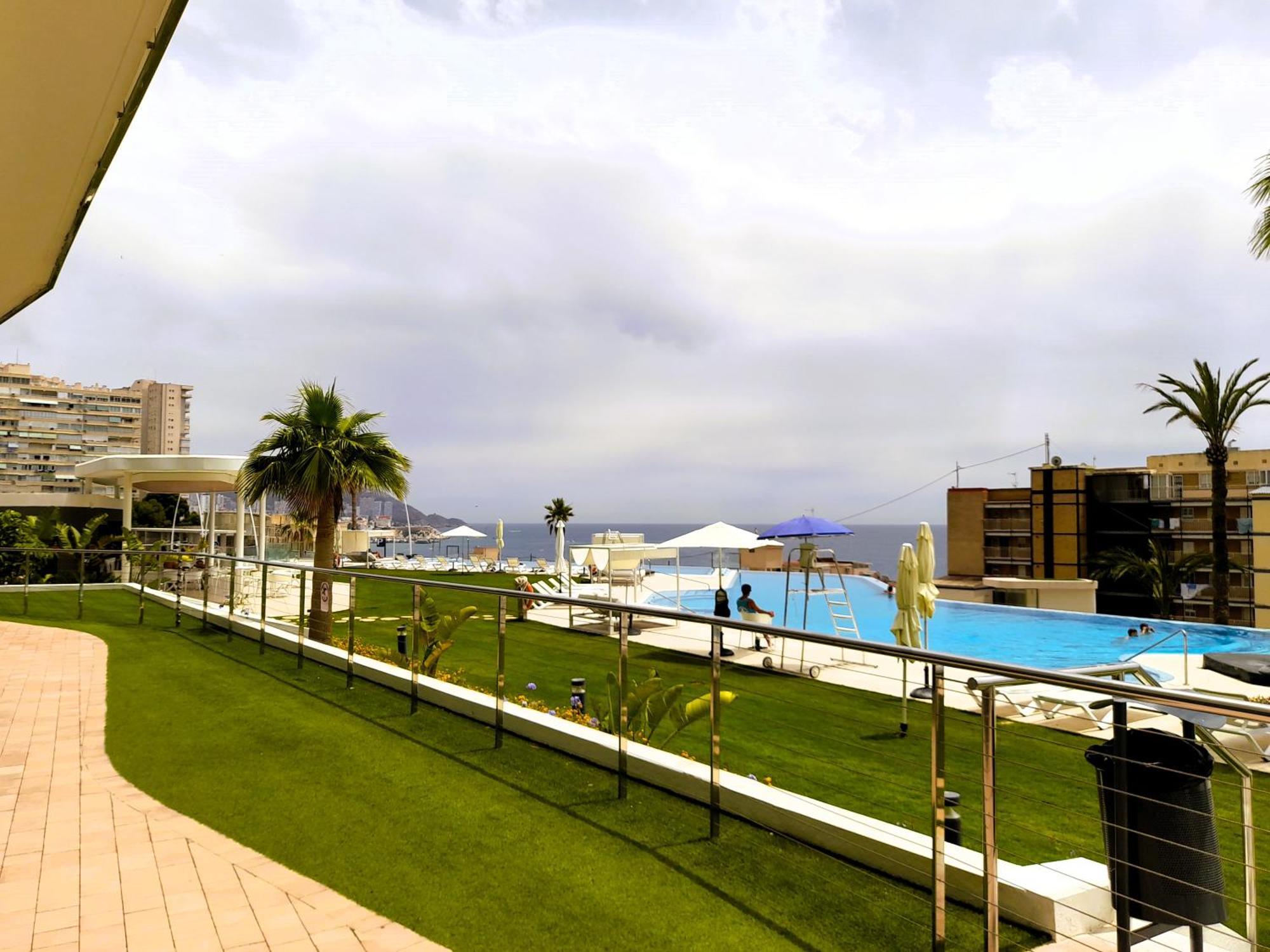 Sunset Cliffs Sea View Apartments 14 Floor Benidorm Luaran gambar